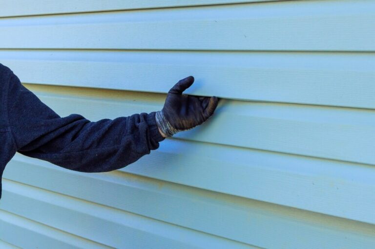 How to Avoid Vinyl Siding Buckling: The Definitive Engineering Guide