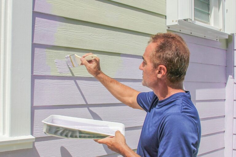 How to Manage Vinyl Siding Fading: An Authoritative Technical Guide